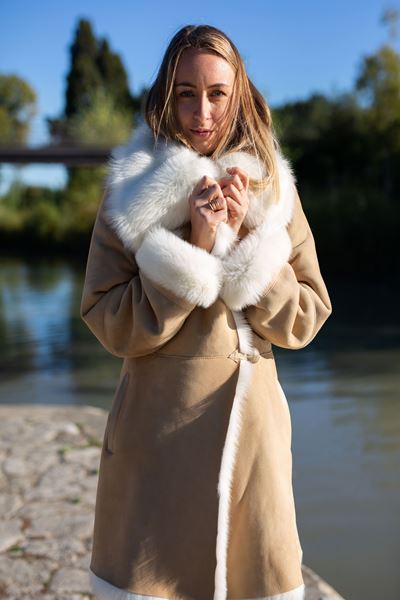 manteau en agneau retourné femme