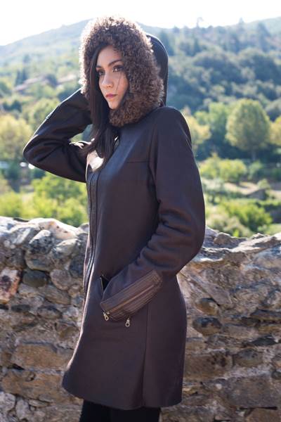 manteau long mouton femme noir